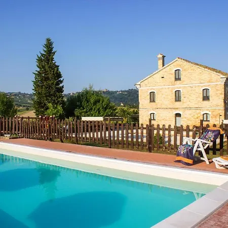 Sleeps 2 Pool Wifi T764302 * Casa Vici