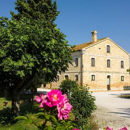 Sleeps 2 Pool Wifi T764302 *